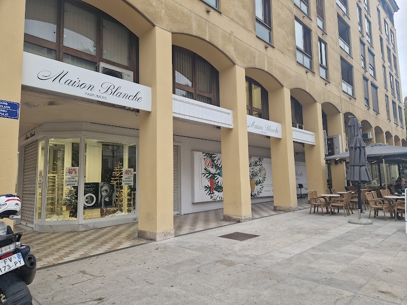 Parfumerie Maison Blanche - AJACCIO DIAMANT