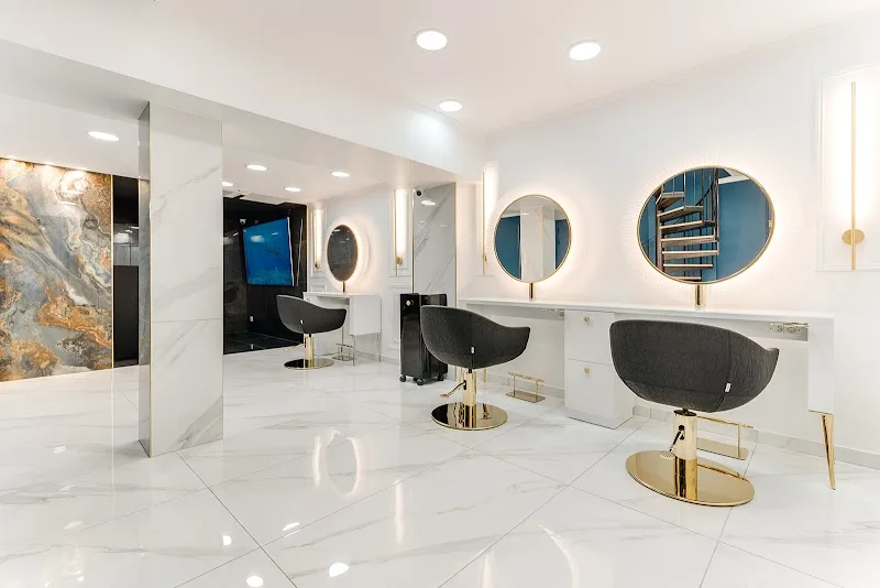 Platinium paris VI - Coiffure Paris - Photo de couverture - OneBooking