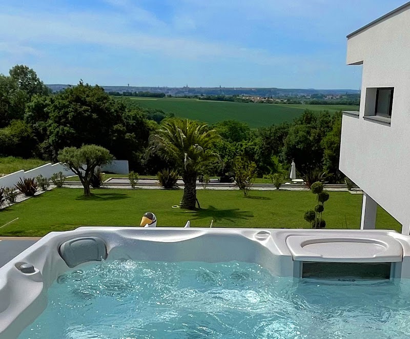 Sundance Spas Limoges