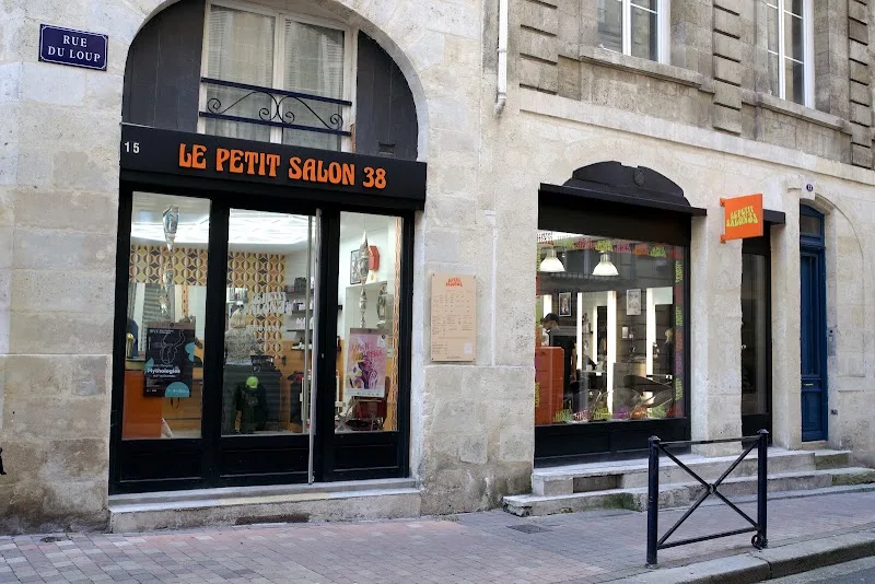 Le petit salon 38