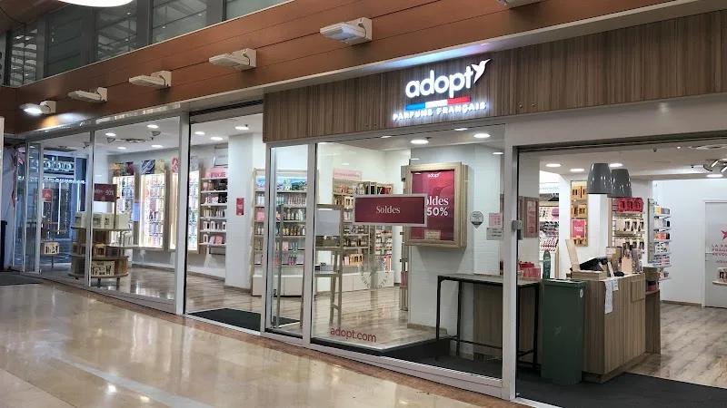 Adopt Parfums - Maquillage Lille - Photo de couverture - OneBooking