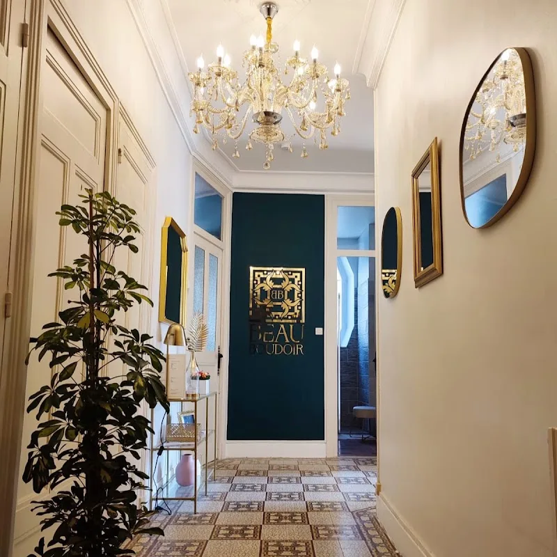 Beau Boudoir - Maison de beauté - Onglerie Grenoble - Photo de couverture - OneBooking