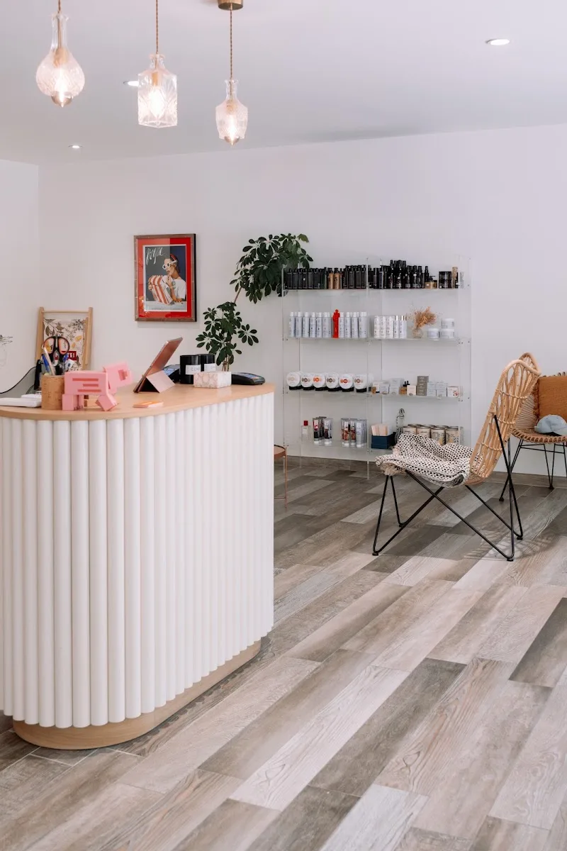 Moksha salon de coiffure