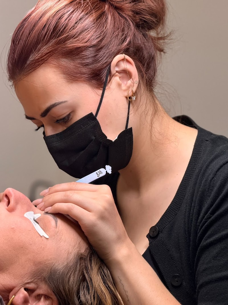 Cils By K - Sourcils & cils Strasbourg - Photo de couverture - OneBooking