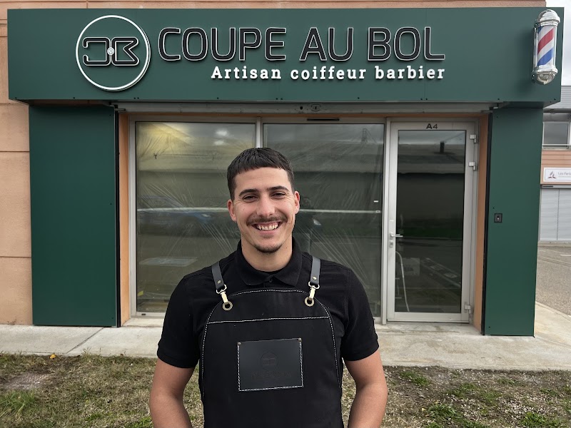 Coupe au bol - Artisan coiffeur barbier
