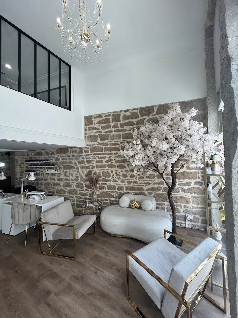 Sk Beauty - Épilation Lyon - Photo de couverture - OneBooking