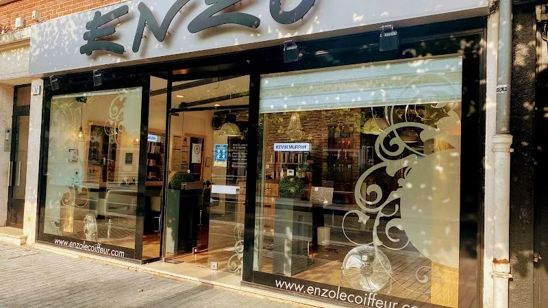 Enzo le coiffeur - Sergents