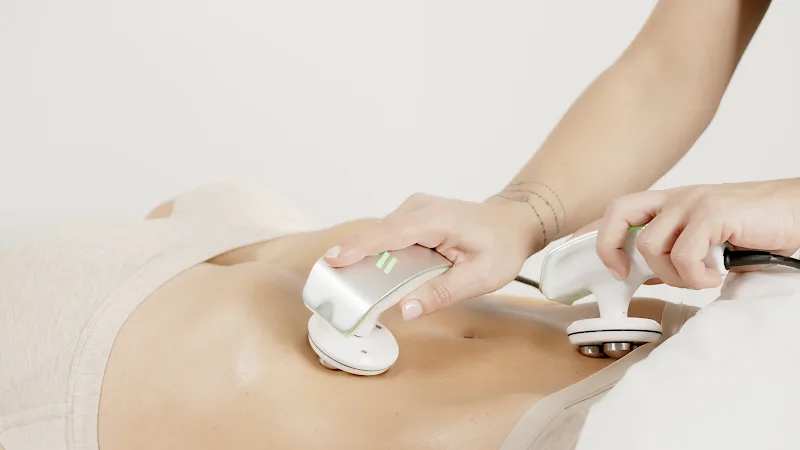 Institut de beauté Gisèle Lojtek - Onglerie Limoges - Photo de couverture - OneBooking