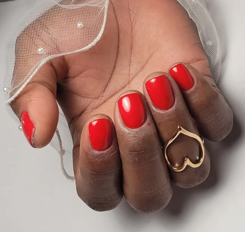 Bycenails - Onglerie Poitiers - Photo de couverture - OneBooking