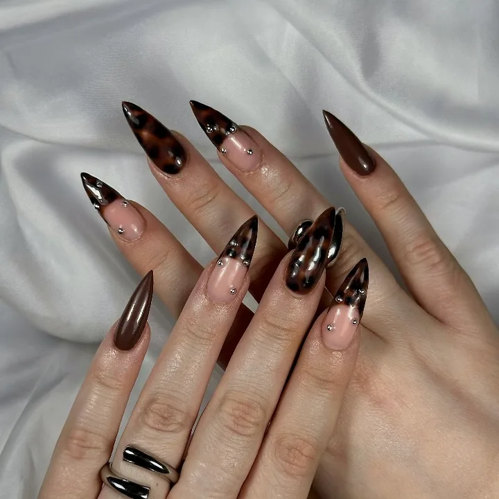 Em’G Nails