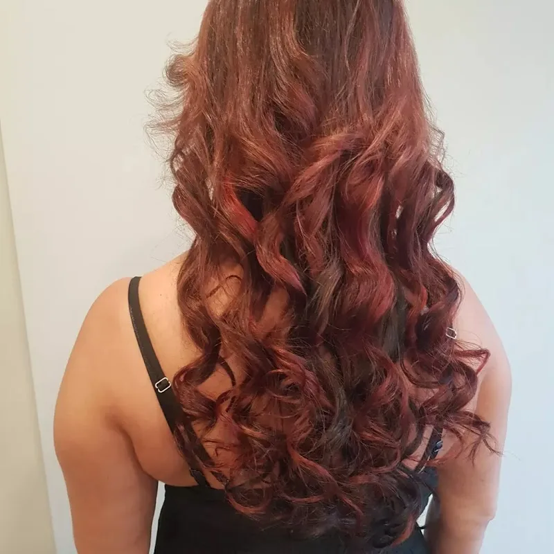 New Art - Coiffure Reims - Photo de couverture - OneBooking