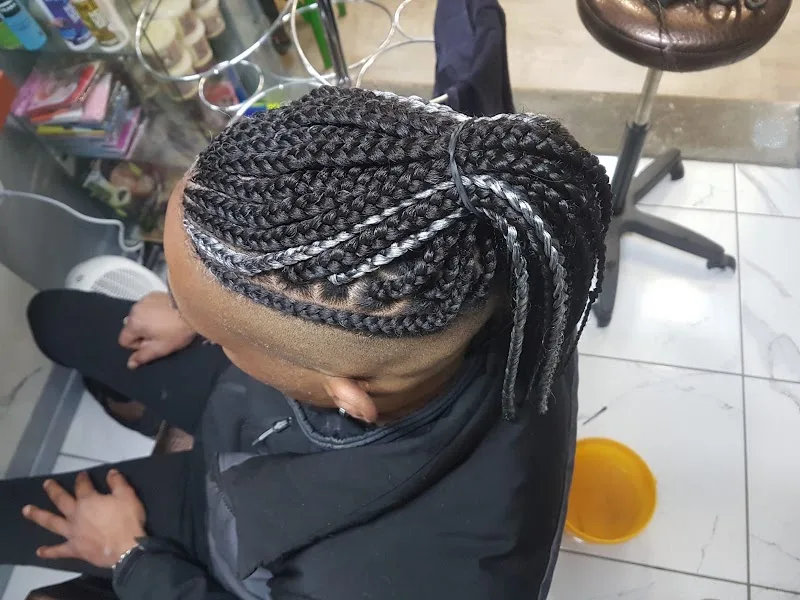 EXXTENSIONS Coiffure