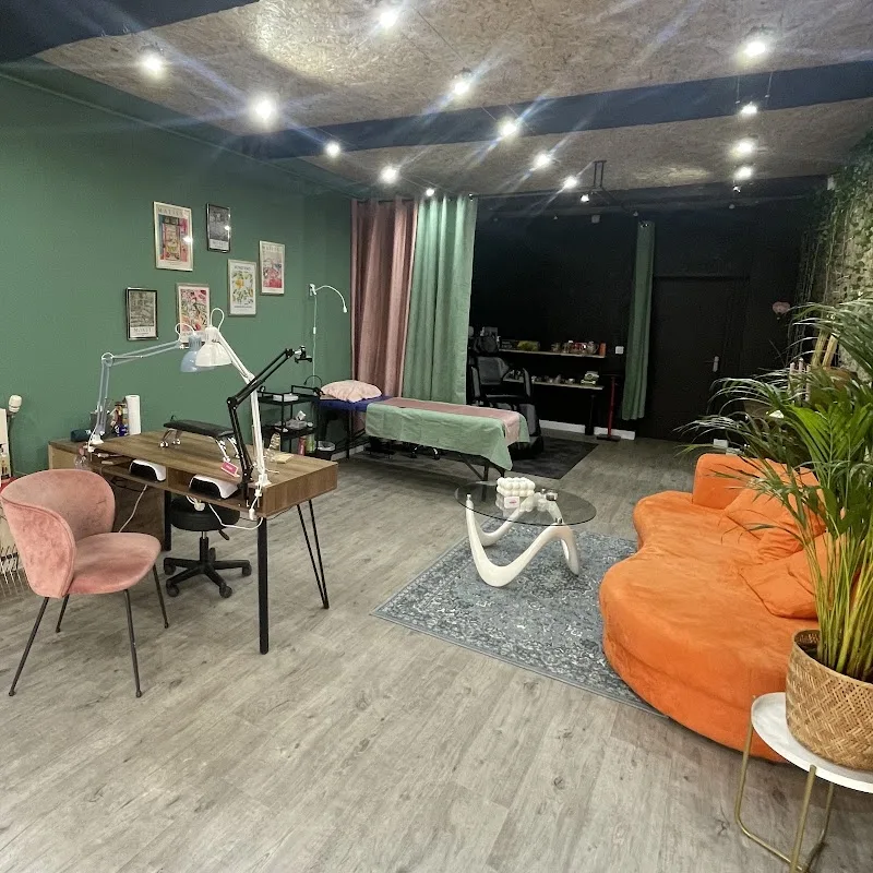 L'Artem Feci - Onglerie Besançon - Photo de couverture - OneBooking