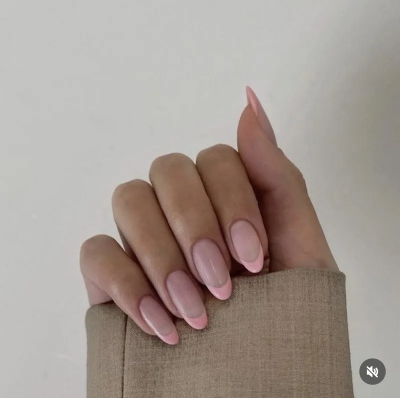 Sarah nails - Onglerie Strasbourg - Photo de couverture - OneBooking