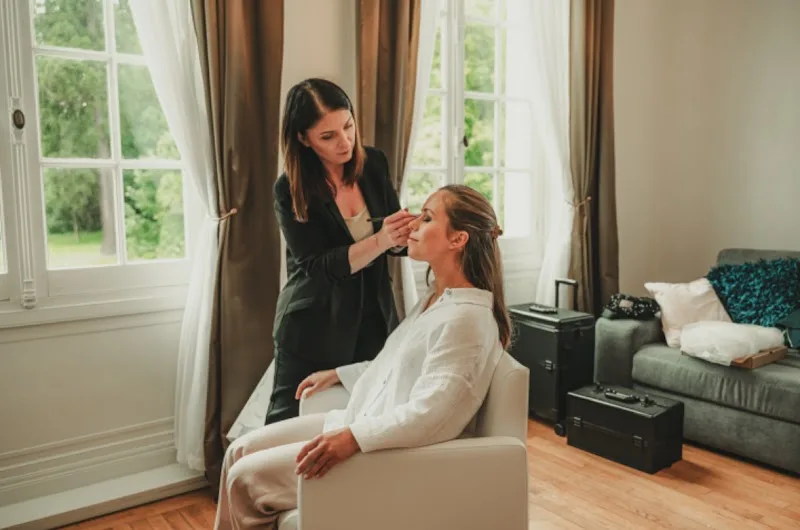 Kelly Clément Mariage et Cours de maquillage - Maquillage Lille - Photo de couverture - OneBooking