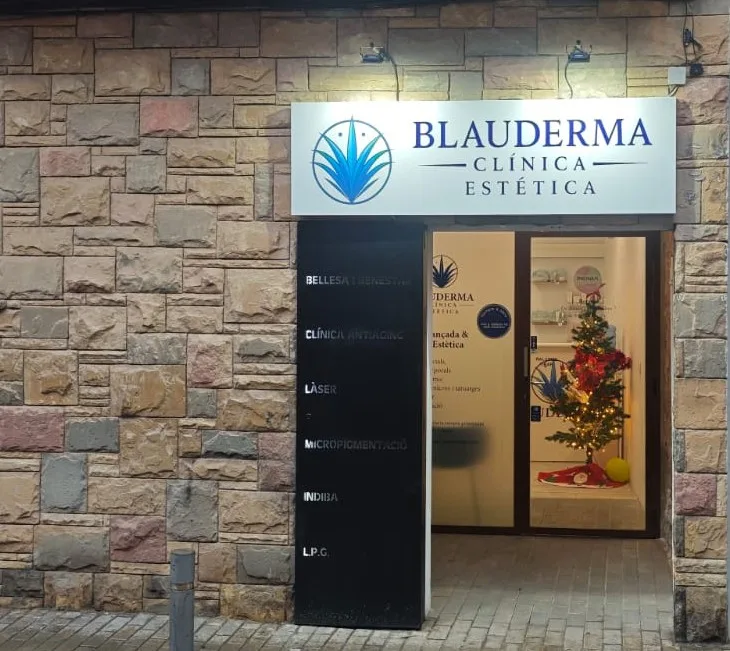 Blauderma - Clínica estética Badalona - Institut de beauté Badalona - Photo de couverture - OneBooking