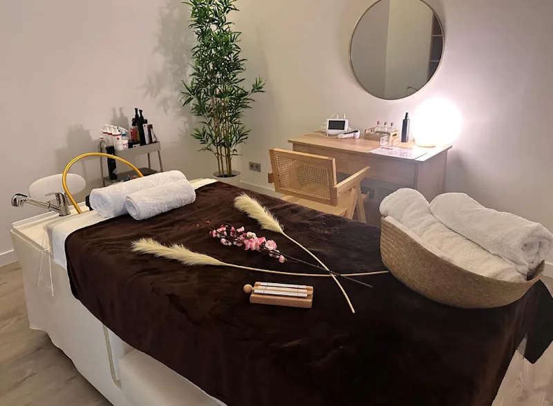 Japanese Head Spa Burgos | Spa Capilar Burgos - Coiffure Burgos - Photo de couverture - OneBooking