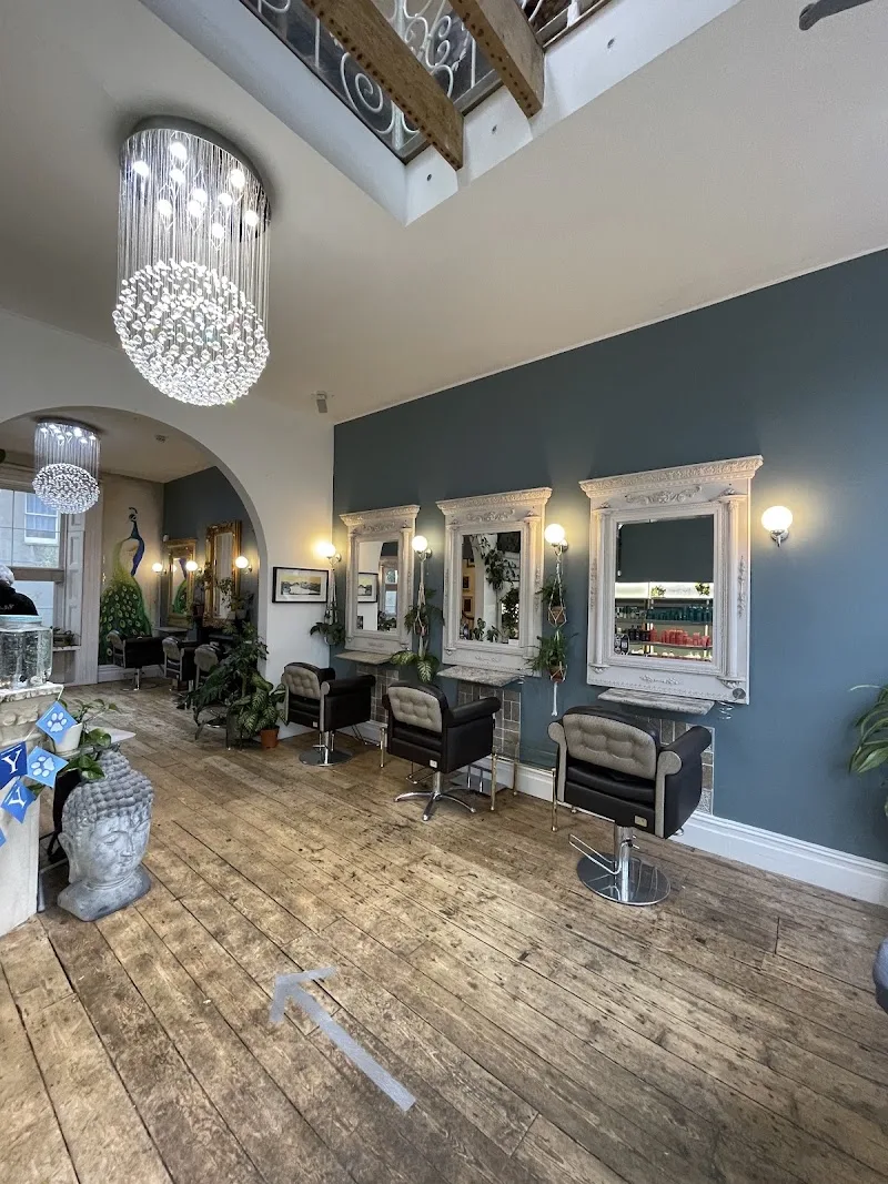 Hair at 58 - Coiffure Bristol - Photo de couverture - OneBooking