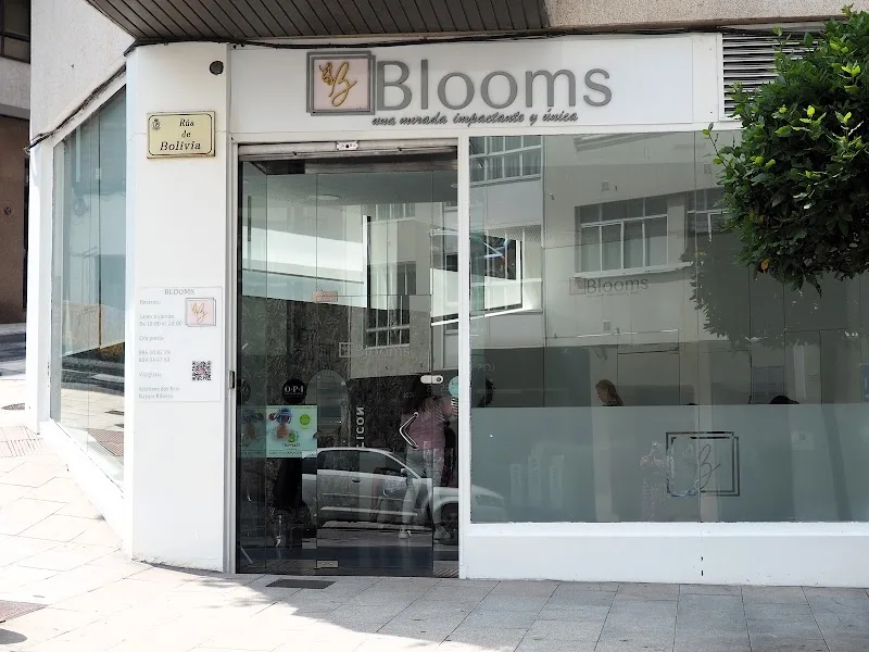 Blooms Vigo