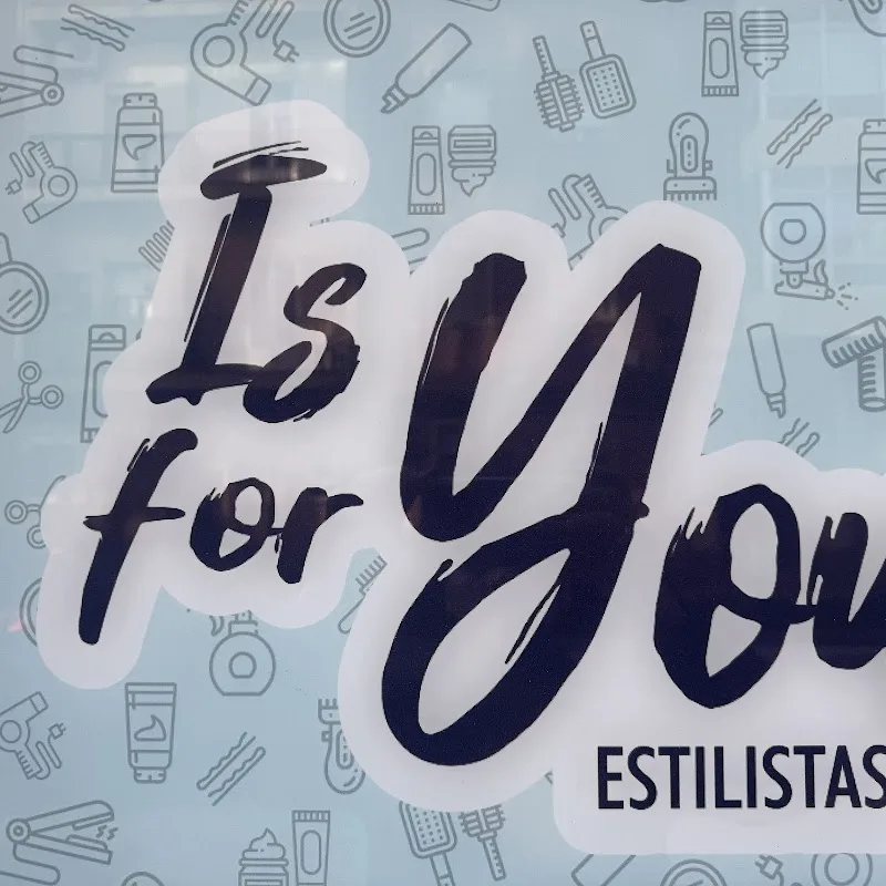Is For You Estilistas - Coiffure Valladolid - Photo de couverture - OneBooking