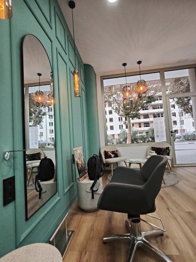 Ana Caro Hair Style Studio