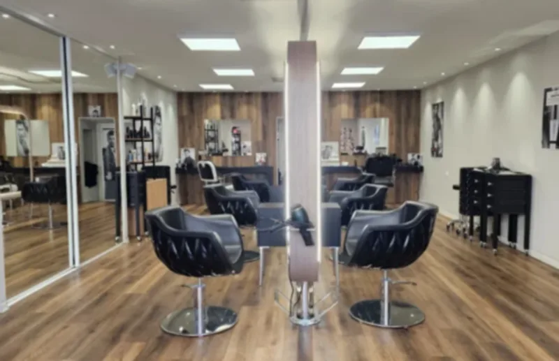 Coiffeurs Et Associés - Coiffure Bucharest - Photo de couverture - OneBooking
