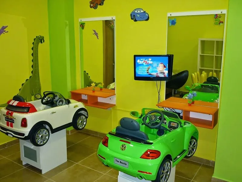 Peluquería de niños Colorines - Coiffure Gijón - Photo de couverture - OneBooking