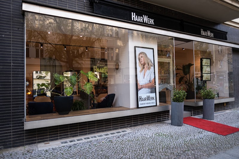 Haarwerk by Cenk Auth