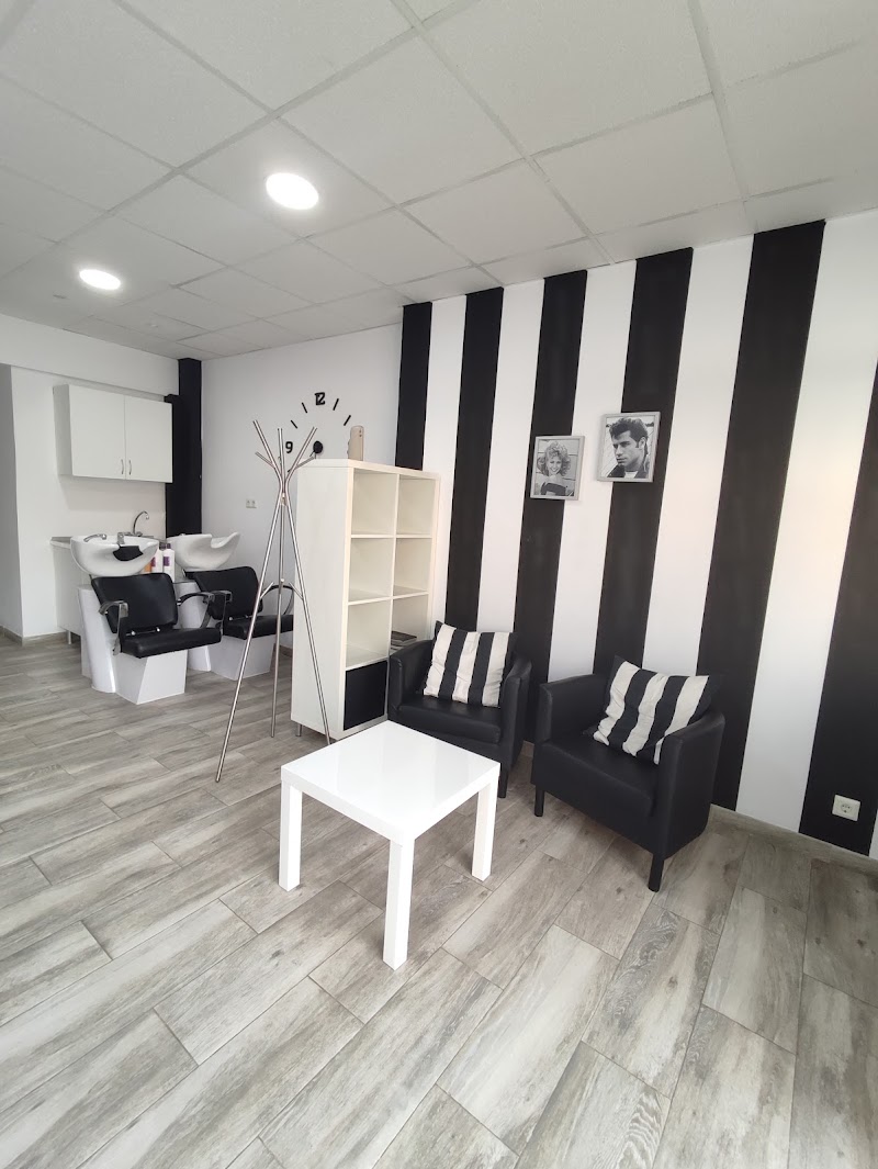 Jessica Vives Peluqueria Barberia - Coiffure Castellón De La Plana - Photo de couverture - OneBooking
