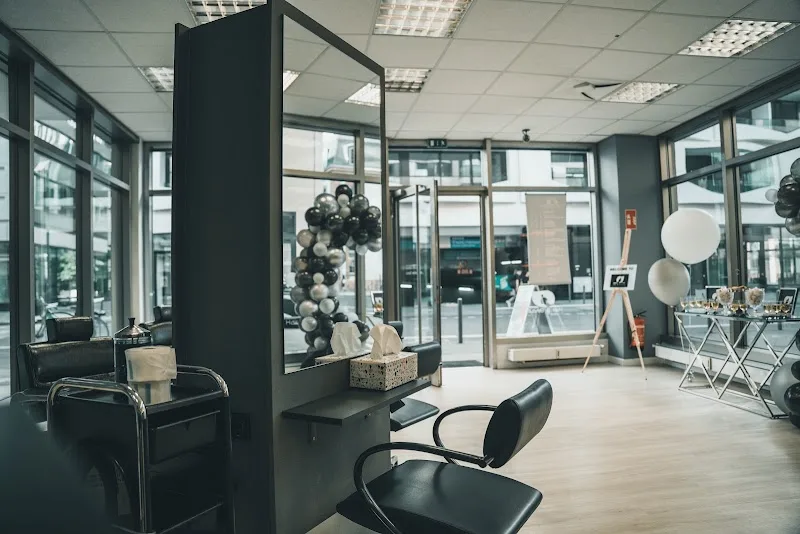 Hair & Beauty Frankfurt - Coiffure Frankfurt Am Main - Photo de couverture - OneBooking