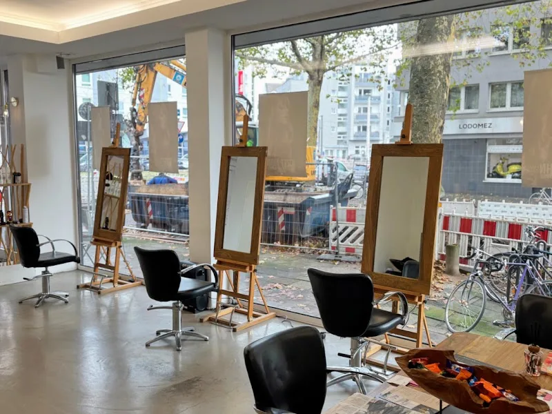 Cut by Lenti - Friseur in Köln am Barbarossaplatz - Coiffure Cologne - Photo de couverture - OneBooking
