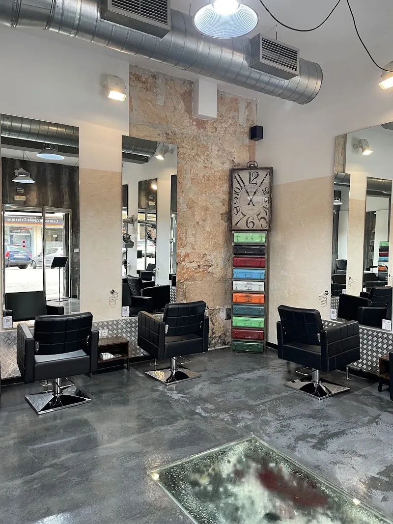 Sos Estilistas - Coiffure Palma De Mallorca - Photo de couverture - OneBooking
