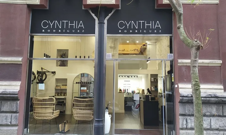 Cynthia Rodriguez Salon - Coiffure Bilbao - Photo de couverture - OneBooking