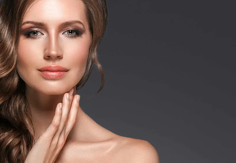 Aesophy Excellence Clinic - Clínica Medicina Estética - Esthétique Málaga - Photo de couverture - OneBooking