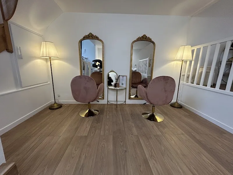Zyneb.C - Coiffeuse Monthlery - Coiffure Montlhéry - OneBooking