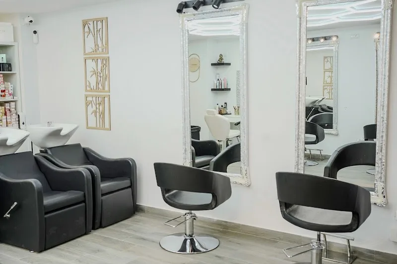 Mercy Estilistas - Coiffure Gijón - Photo de couverture - OneBooking