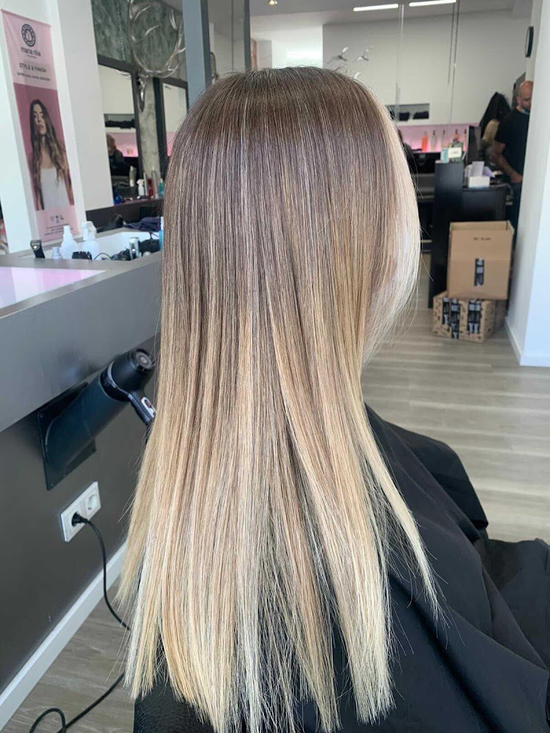 Hashtag Mate - Friseursalon Düsseldorf