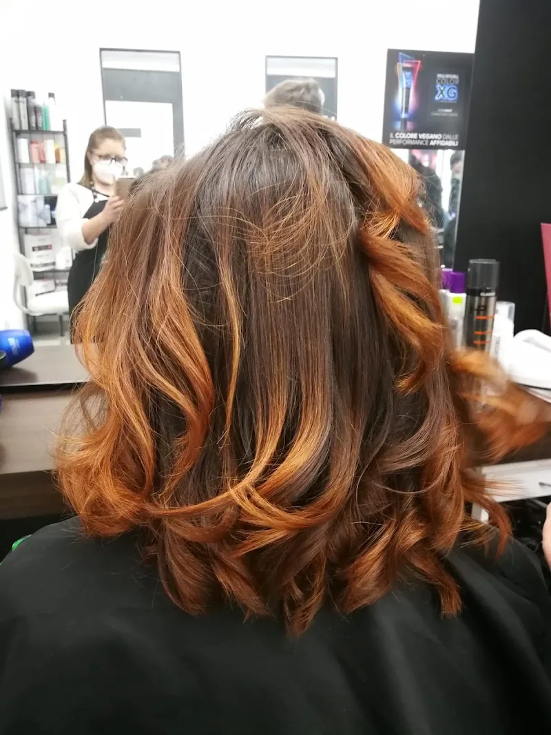 Giuseppe Burtone Parrucchiere - Coiffure Catania - Photo de couverture - OneBooking