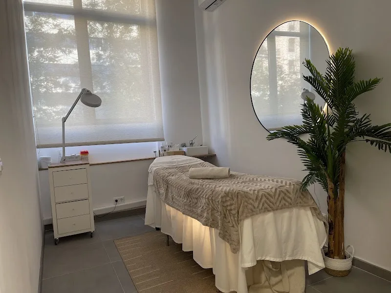 Velvet Aesthetic Clinic - Institut de beauté Madrid - Photo de couverture - OneBooking
