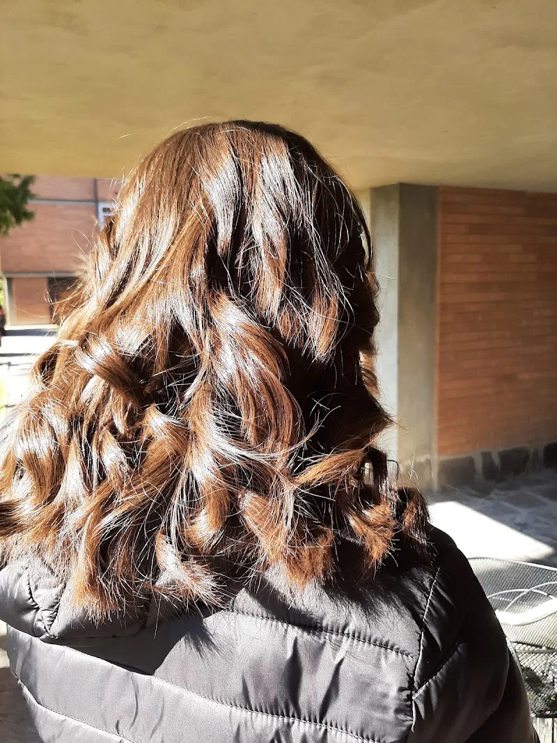 Salone Bella - Coiffure Ferrara - Photo de couverture - OneBooking