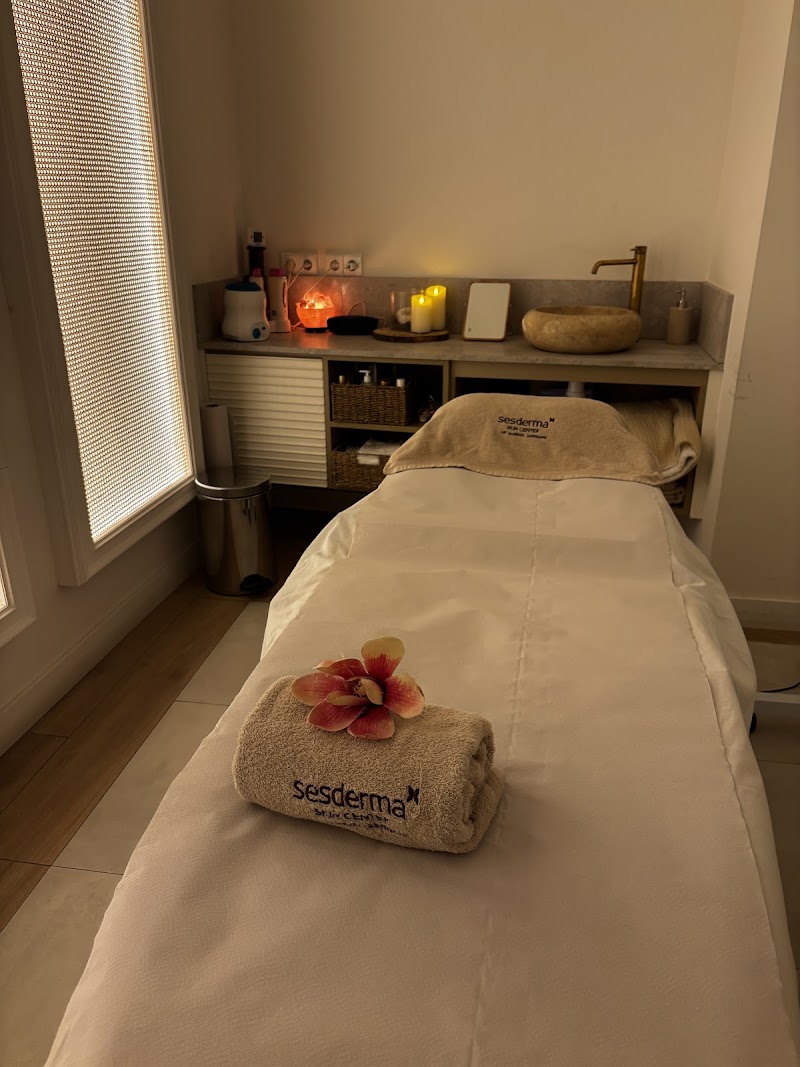 Sesderma Skin Center Valencia | Centro wellness y tienda oficial Sesderma - Esthétique València - Photo de couverture - OneBooking