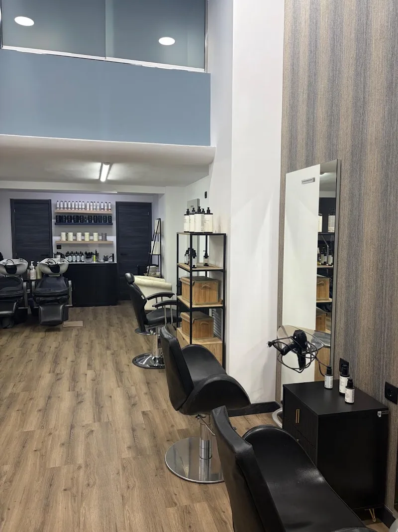 Peluquería y Estética Rosa Gutiérrez - Coiffure Burgos - Photo de couverture - OneBooking