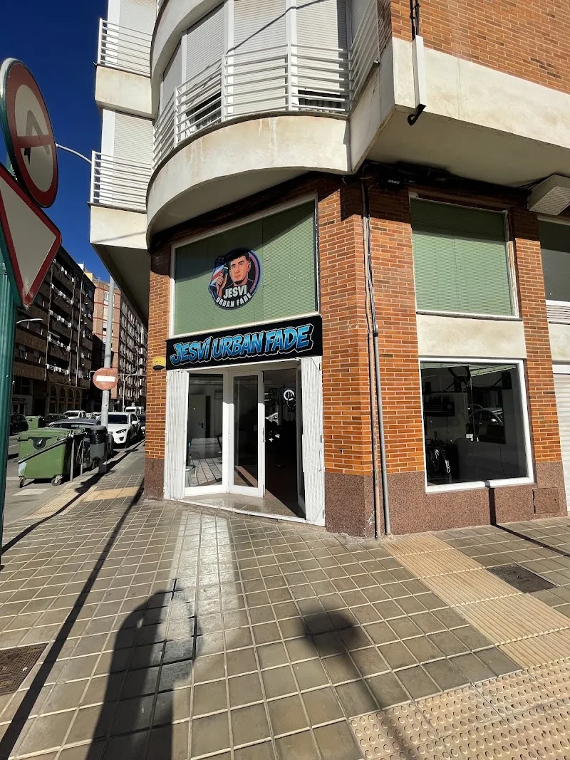 JESVI URBAN FADE - Coiffure Castellón De La Plana - Photo de couverture - OneBooking