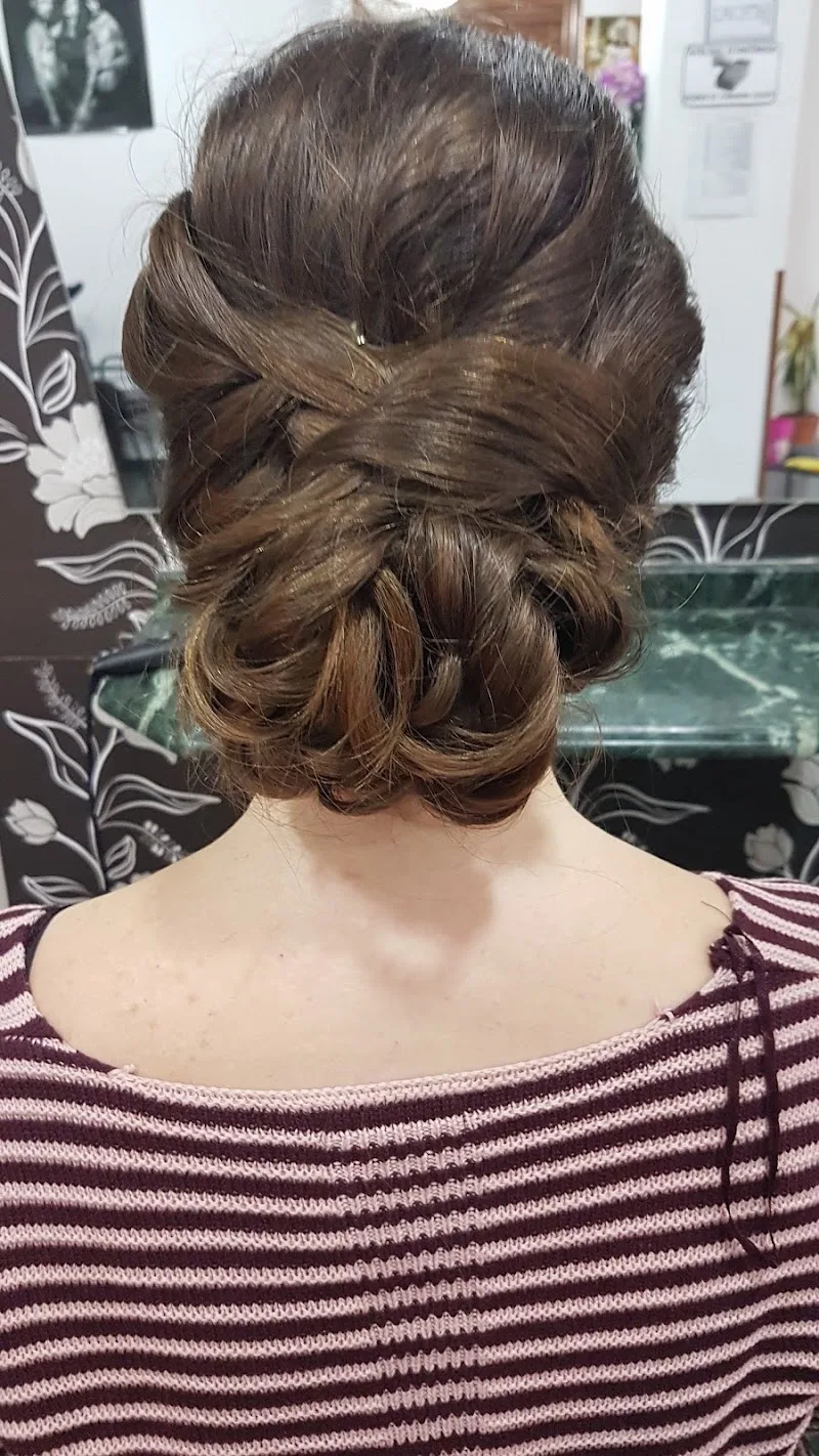 Peluqueria Hens Hair - Coiffure Córdoba - Photo de couverture - OneBooking