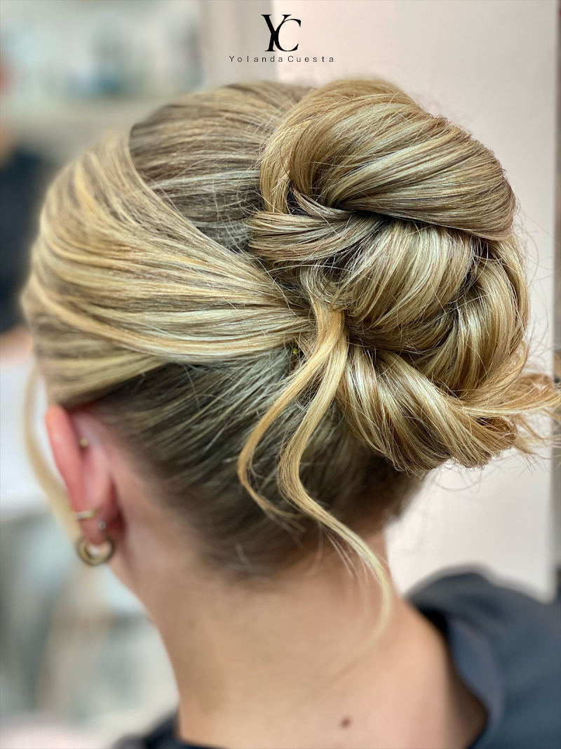 Yolanda Cuesta Hair