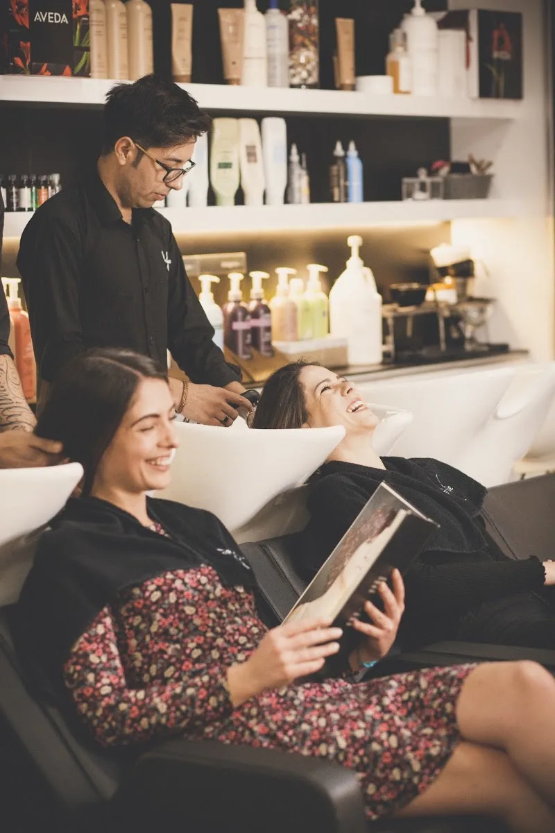 Vertigine Hairdresser - Aveda Parrucchiere Trastevere - Roma - Coiffure Rome - Photo de couverture - OneBooking