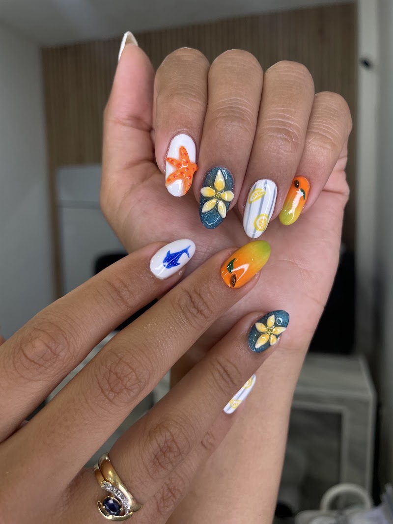 OneBooking Instagram Post