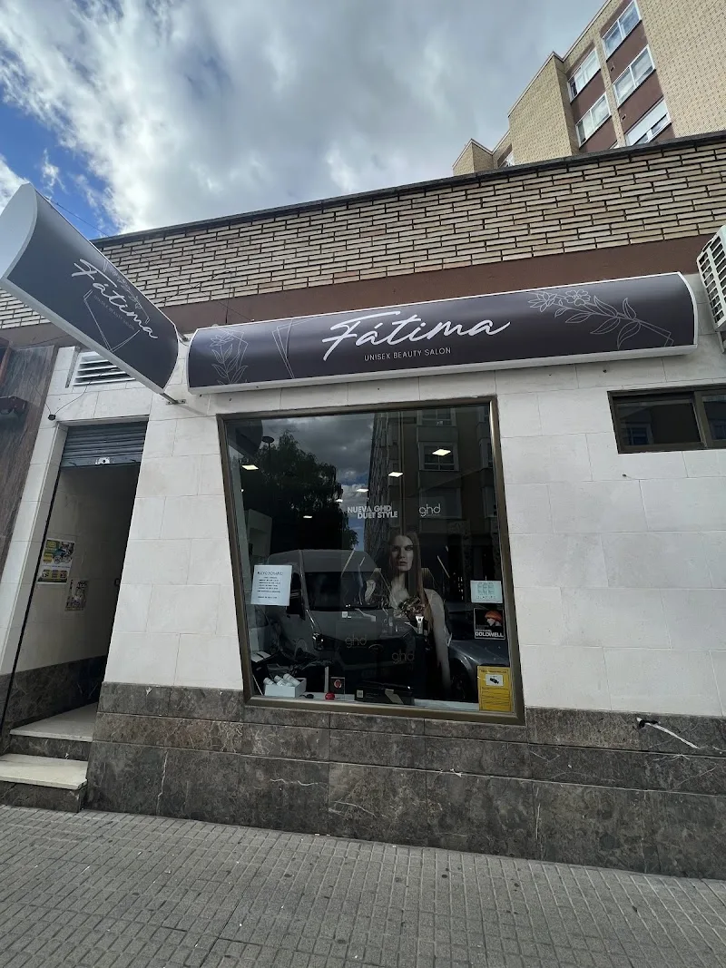 Peluquería Fátima unisex - Coiffure Burgos - Photo de couverture - OneBooking