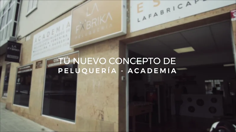 La Fabrika Peluquería estética y academia - Coiffure Las Palmas De Gran Canaria - Photo de couverture - OneBooking