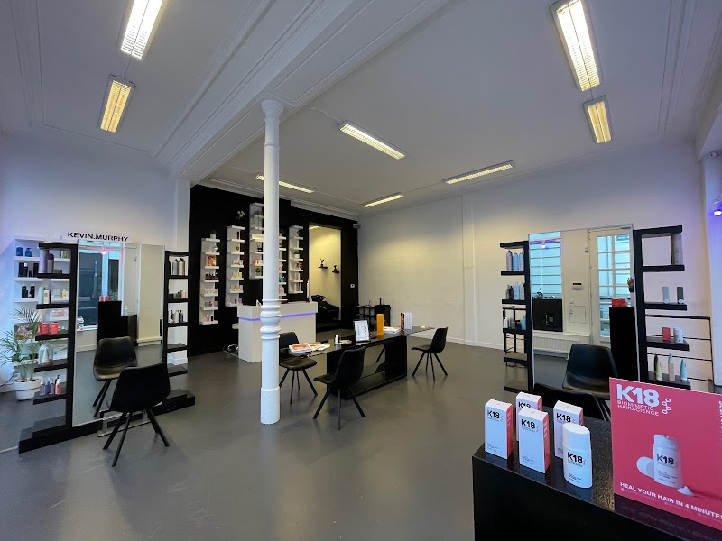 VANHAMEL HAIR & BEAUTY